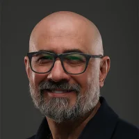سیاوش مفیدی