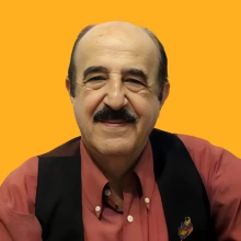 منوچهر آذری