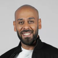 ارشا اقدسی