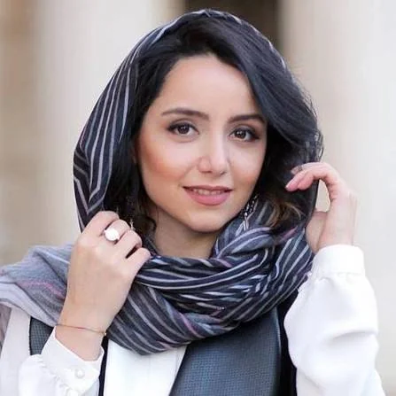 نازنین بیاتی
