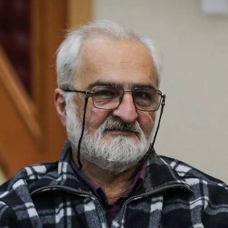 وحید نیکخواه آزاد