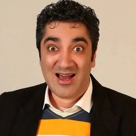 وحیدرضا صادق پور