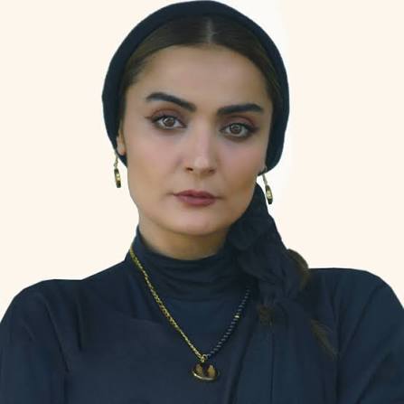 السا فیروزآذر