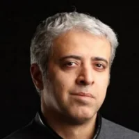 ایوب آقاخانی