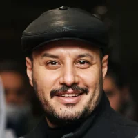 جواد عزتی